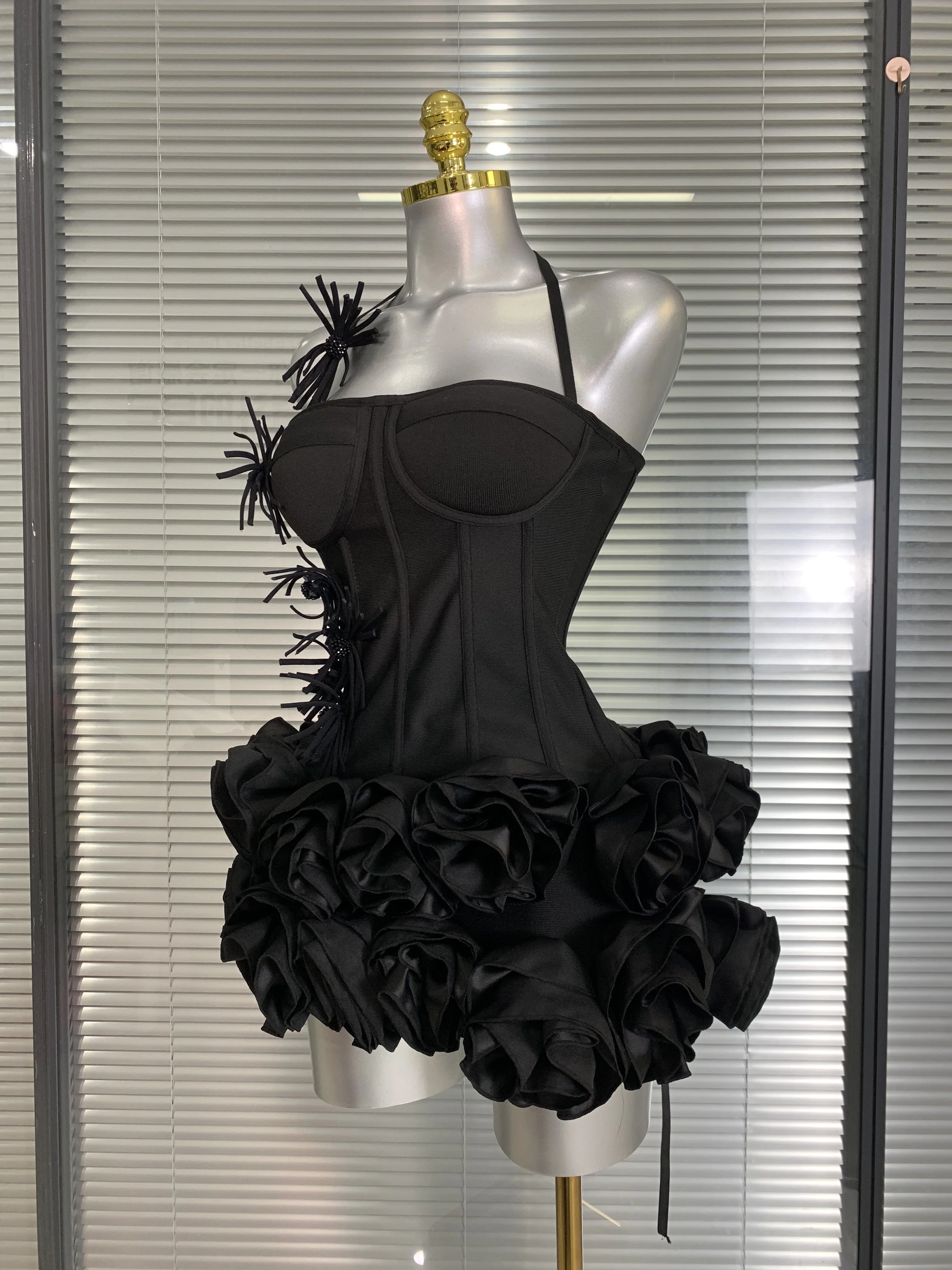 Vestido Nuove Donne Sexy Halter Fasciatura Due Pezzi Set Donne Affascinante Maglia Celebrity Allacciato Aderente Mini Fasciatura Gonna Abiti