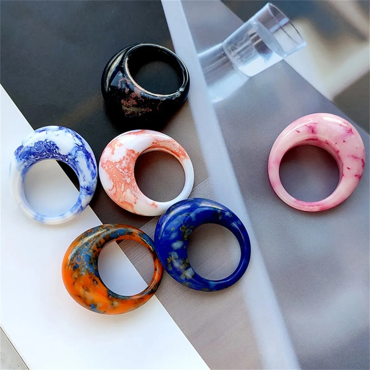 Resin Fun Charm Polychrome Fashion Personality Rings Women Texture Design Acrylic Irregular Colorful Vintage Finger Ring Jewelry
