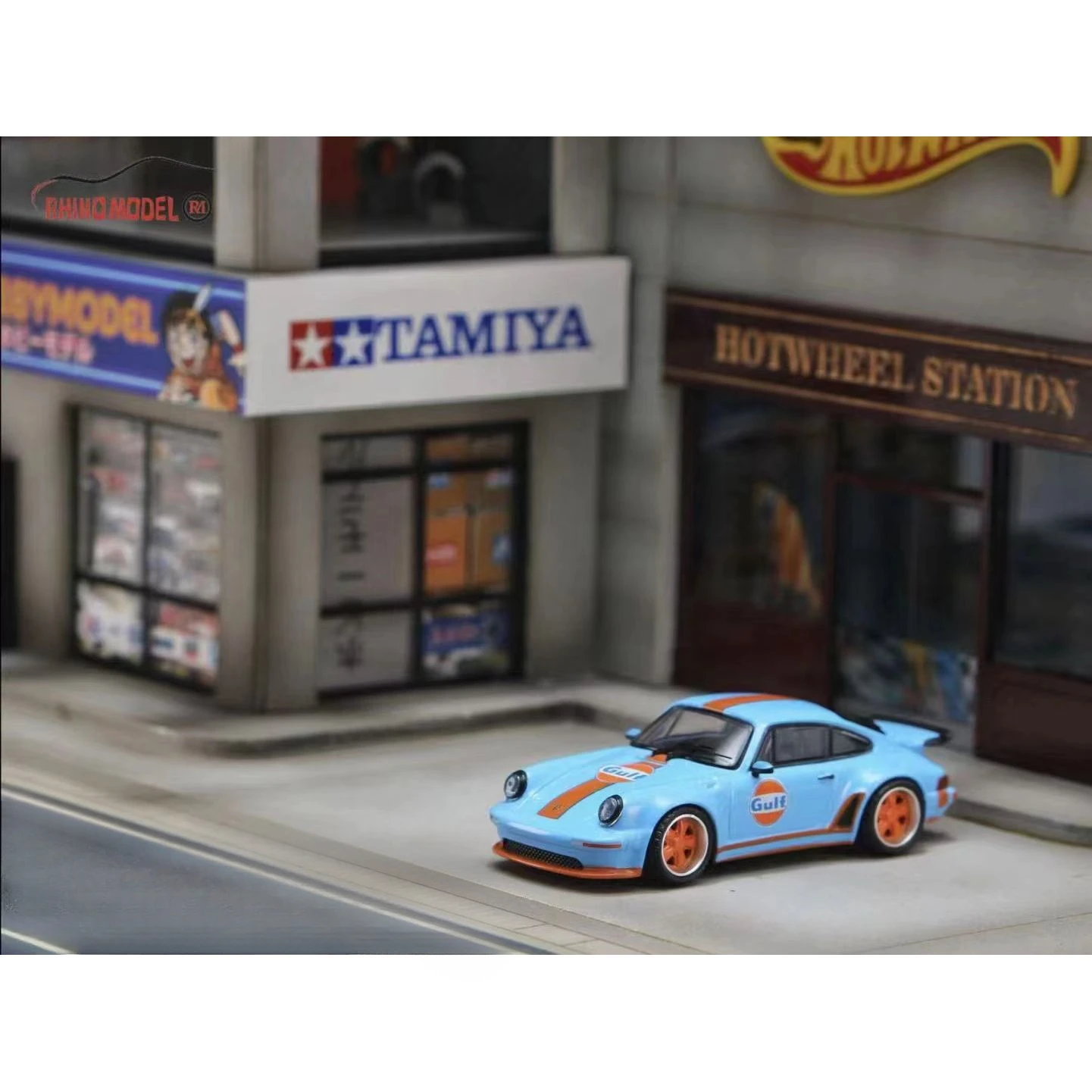 

1:64 Porsche Singer Turbo 930 GULF Gulf Petroleum Alloy Model