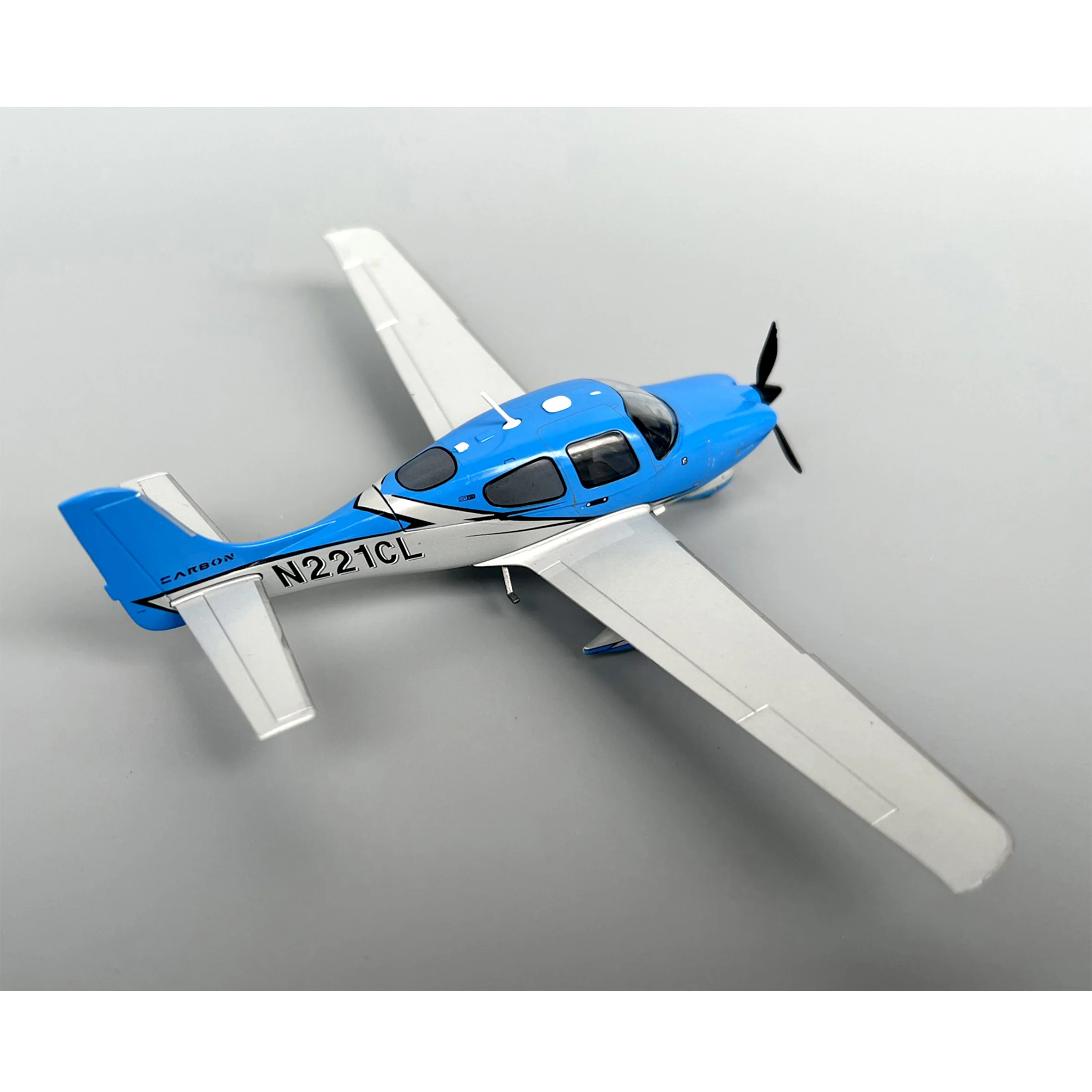 Modelo de avión de un solo motor de carbono 1/72 SR22T-GTS, colección de aleación N221CL