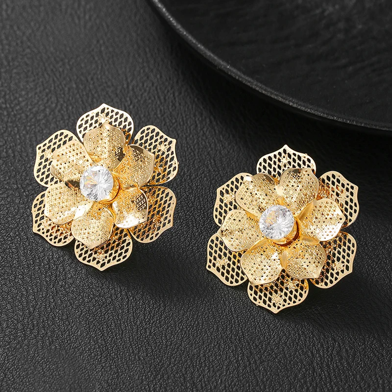 Trendy Exaggerated 2-layer Metal Flower Clip on Earrings for Women Retro Dimensional Hollow Zircon Earrings Statement Jewelry