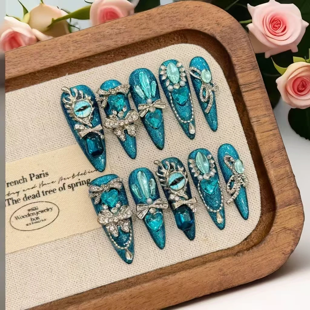 

10 шт. [Bey Shore] синие роскошные съемные ногти от сглаза со стразами и инструментами из 4 предметов, сверхпрочные клейкие вкладки для ногтей