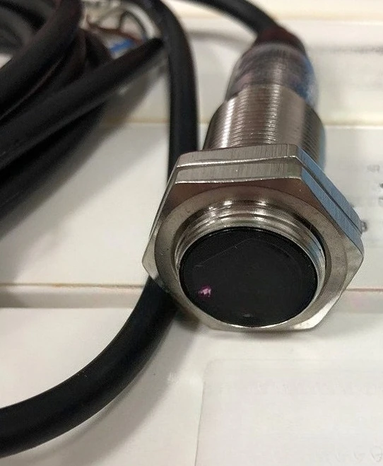 interrupteur-photoelectrique-original-rt318m-p-400-accessoires-de-voiture-vierges-par-sublimation-outils-de-jardin-accessoire-voiture