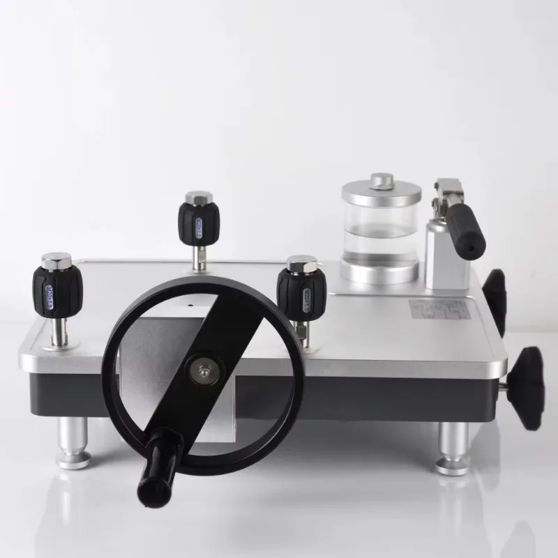 

Bench-top 1000 bar Water Pressure Calibrator 1/2 NPT Quick Couplers Lab OEM