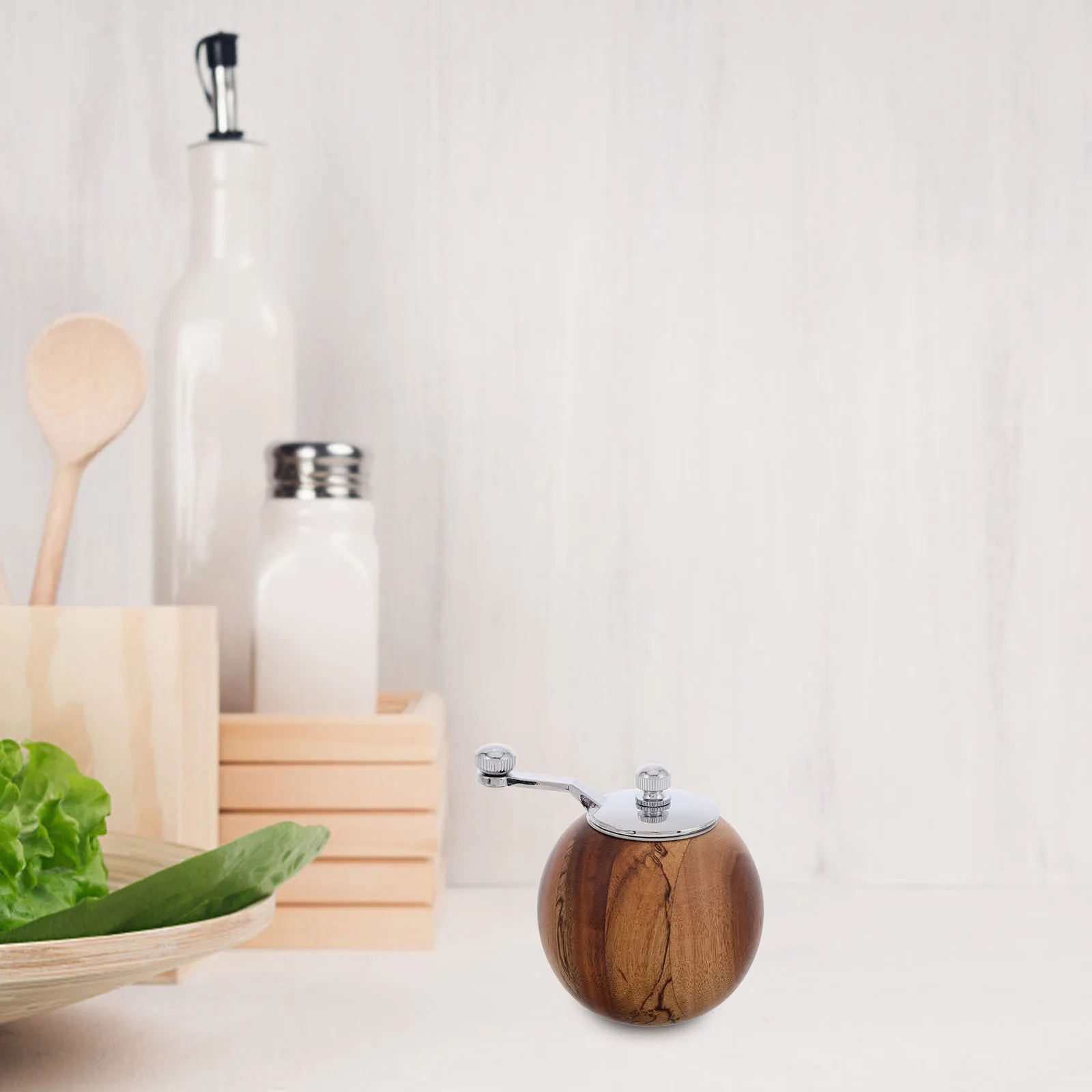 

Portable Mini Pepper Grinder Hand Crank Stainless Steel Manual Coffee Mill Kitchen Cereals Grinding Machine Salt for Camping