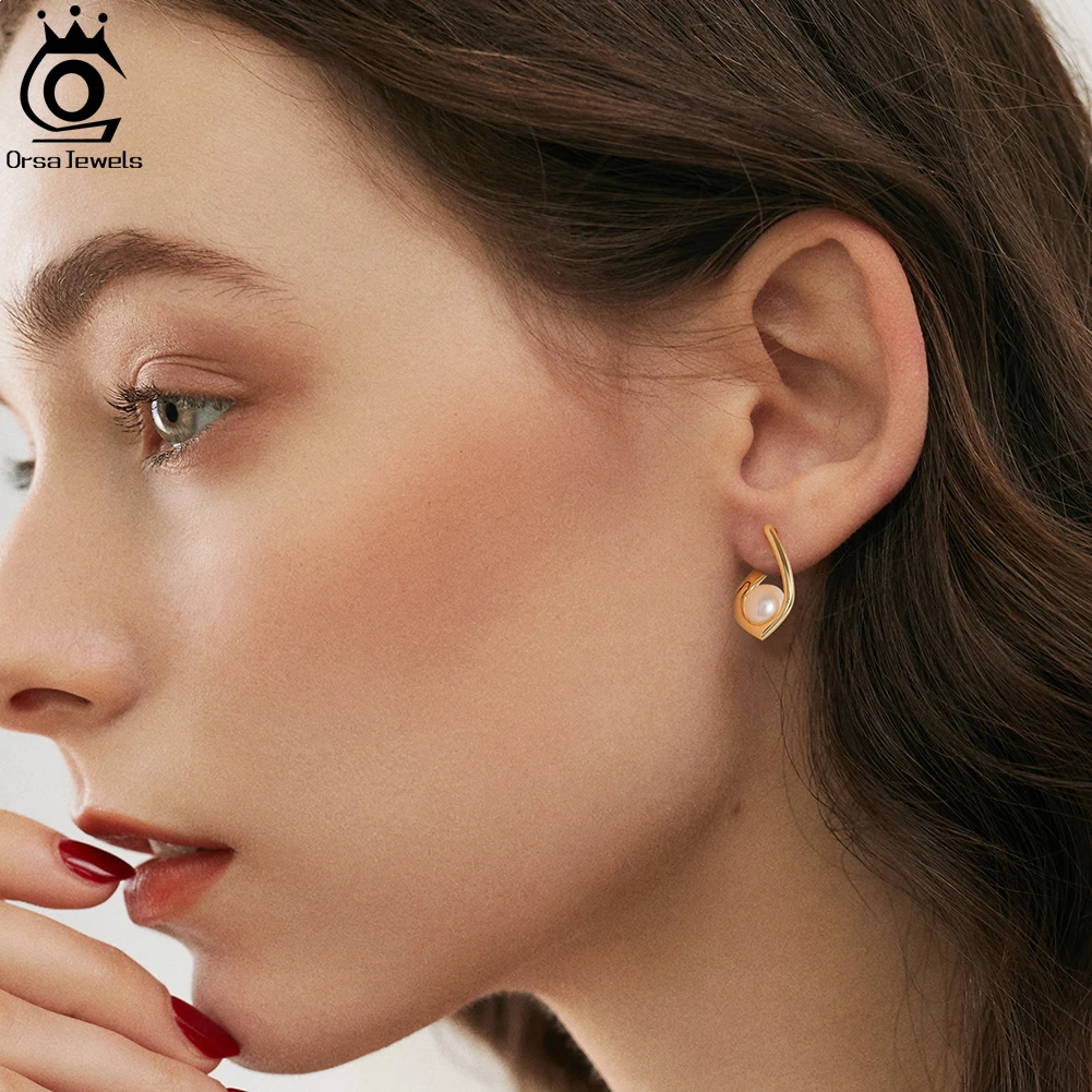 ORSA JEWELS Vintage 925 Sterling Silver Natural Pearl Earrings for Women Handpicked Round Pearl Ear Buckle Party Jewelry GPE68