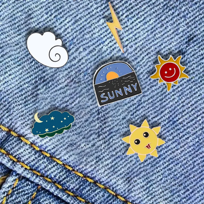 ไอคอนสภาพอากาศ Pins Sea Sunrise Moon Star Night เข็มกลัด Smile Sun Lightning Cloud เคลือบ Pin เสื้อผ้าป้ายของขวัญเครื่องประดับสําหรับเด็ก