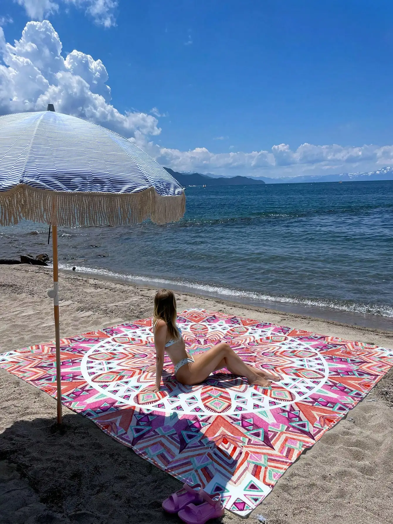 

1pc New Outdoor Waterproof Anti-Sand Digital Printed Picnic Mat/Beach Towel, Fashionable And Fresh Pattern, Suitable For Outdoor Camping And Picnics, Usable All Year Round (100g Fabric Weight)