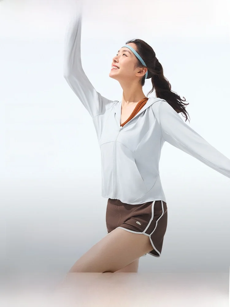 

Женская свободная уличная одежда Banana Le для защиты от солнца: дышащая, приятная для кожи, летняя верхняя одежда из ледяного шелка с охлаждающим эффектом