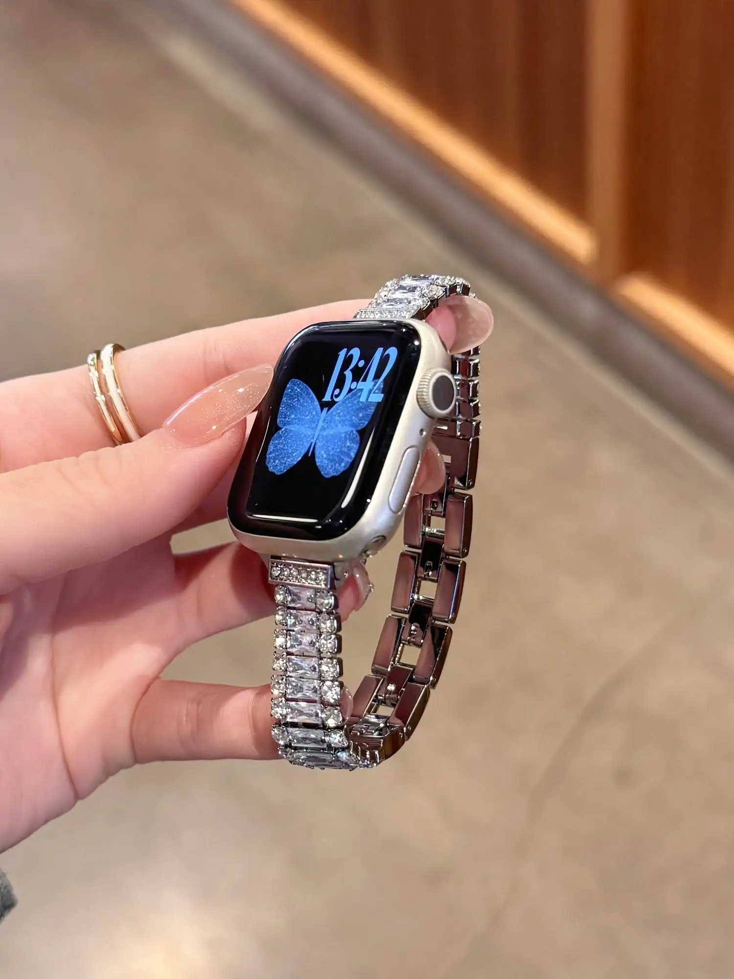 Schönes Glitzer-Armband aus Stahl für Apple Watch Serie S11/10/8/7/6/3/4/5/9 40mm 41mm 38mm 42mm 44mm 45mm 46mm Armband