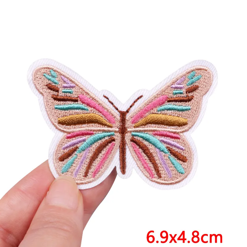 Cartoon Embroidery Patch Butterfly/Flower/Car Patch Iron On Patches For Clothing thermoadhesive Patches On Clothes Jacket Badges