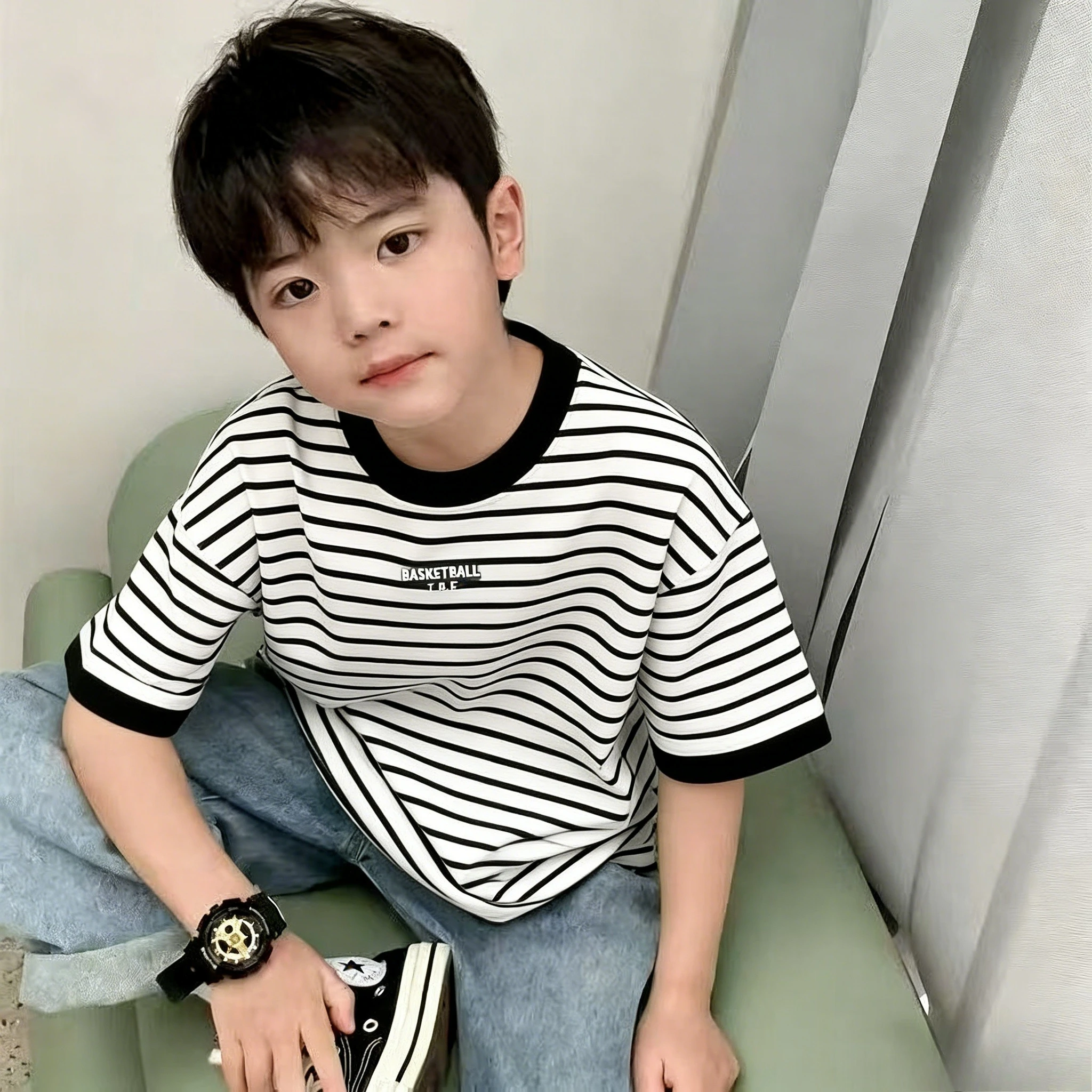 Retro Colour-block Striped Children's Short-sleeve T-shirt for Boys and Girls, Casual and Versatile, Breathable and Non-stuffy