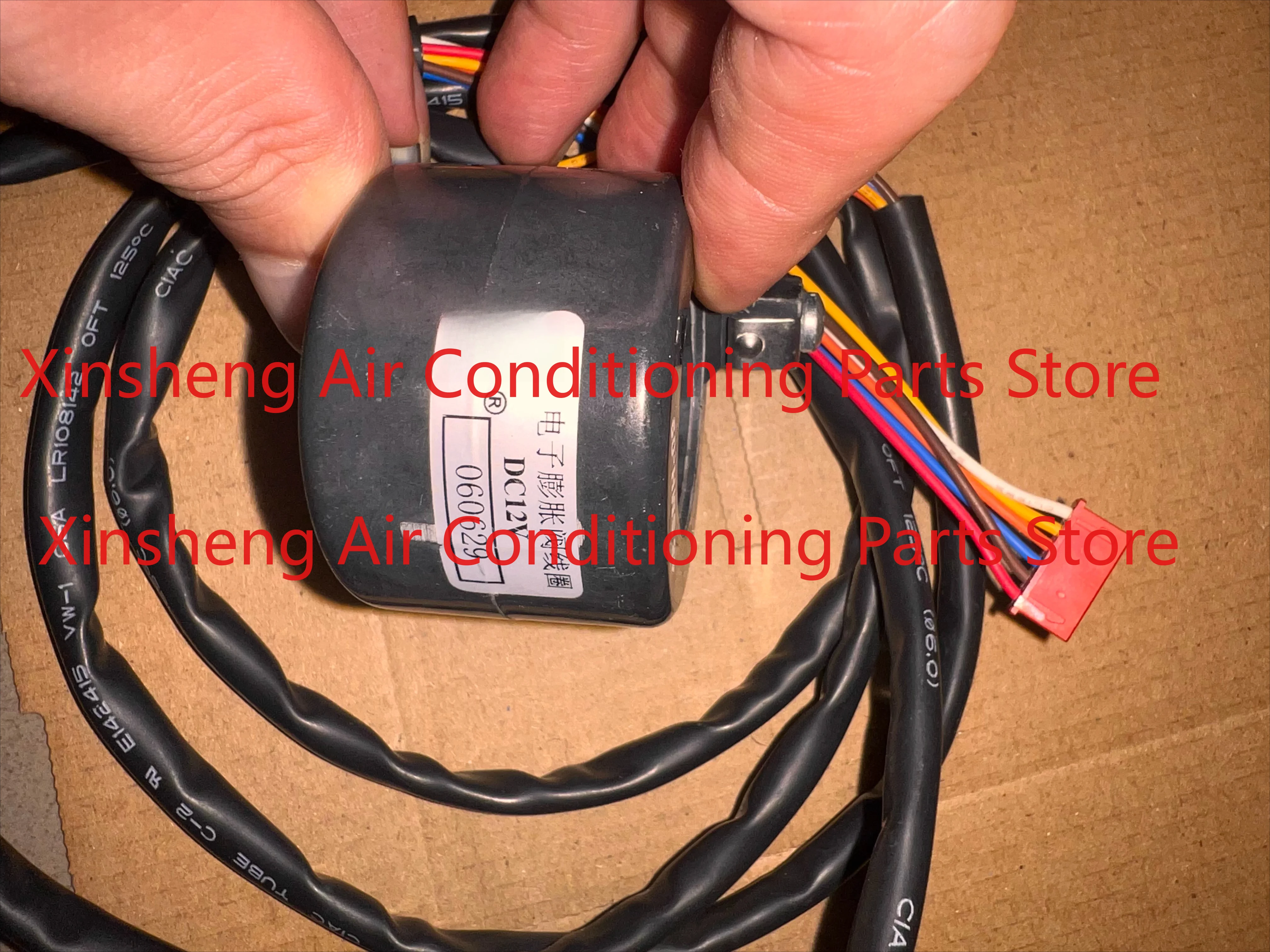 

Suitable for Sanhua electronic expansion valve coil, suitable for air conditioners such as Midea, Haier, Mitsubishi Heavy