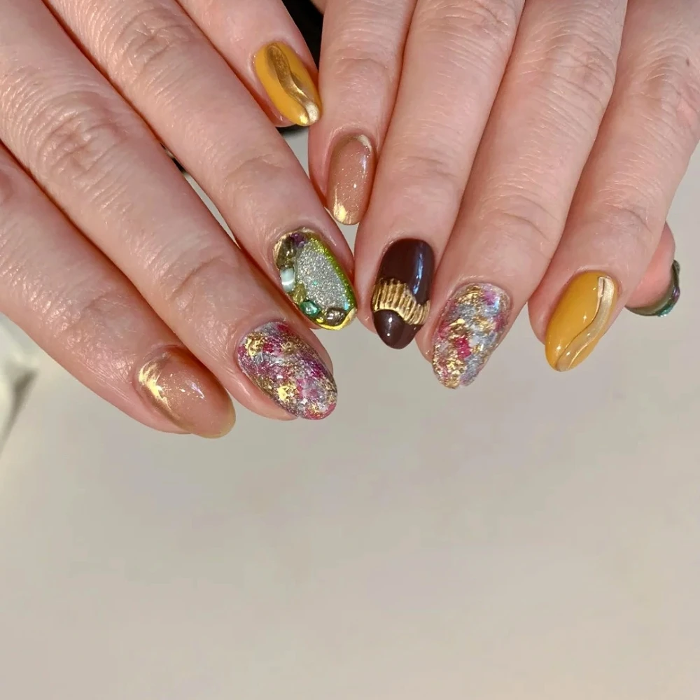 10Pcs Handmade Manicure Short Almond Fake Nails 3D Painting  Limited Nails Press On Nails Design with Adhesive Nail File Set