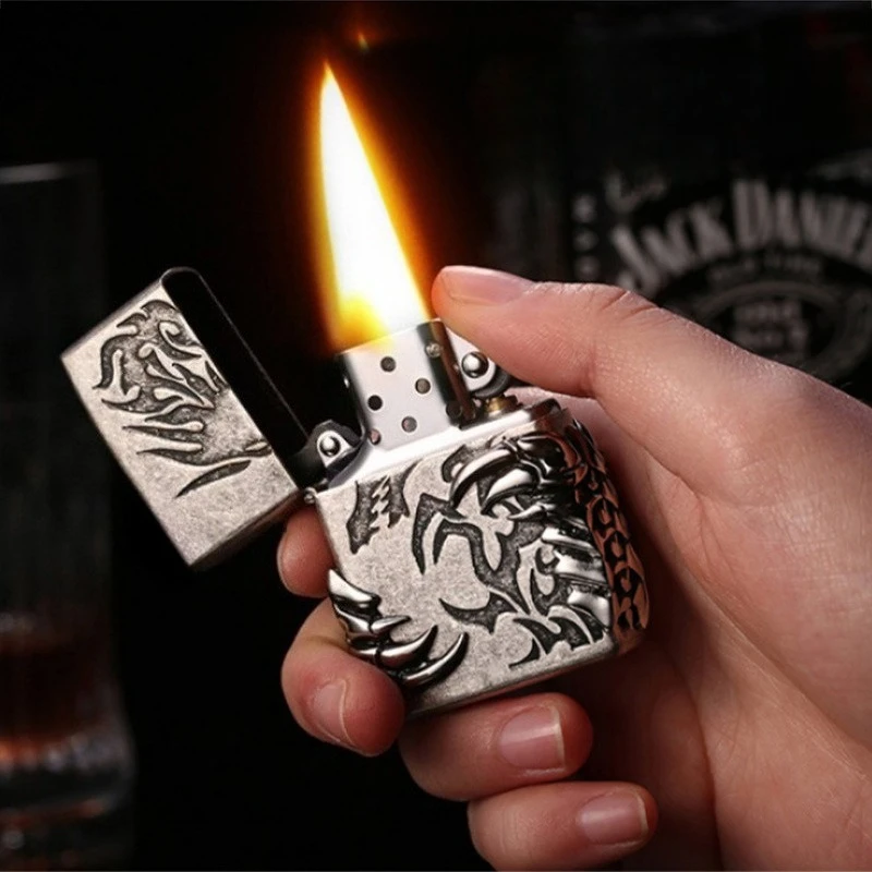 CHIEF Vintage Silver Series Oil Lighter Magic Dragon Claw Relief Label Retro Old Style Fire Machine Torch Lighter Refillable