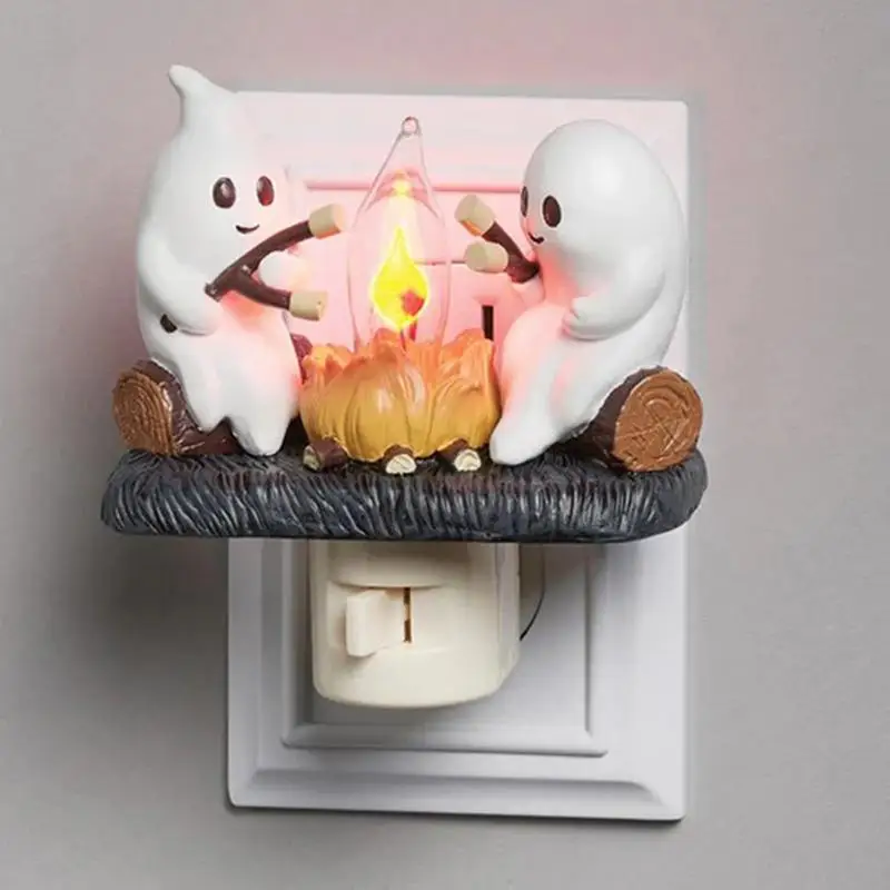 New Fashionable Ghost Campfire Nightlight 2 Ghosts Roasting Plug Wall Spooky Fire Marshmallows Night Light For Halloween Decor