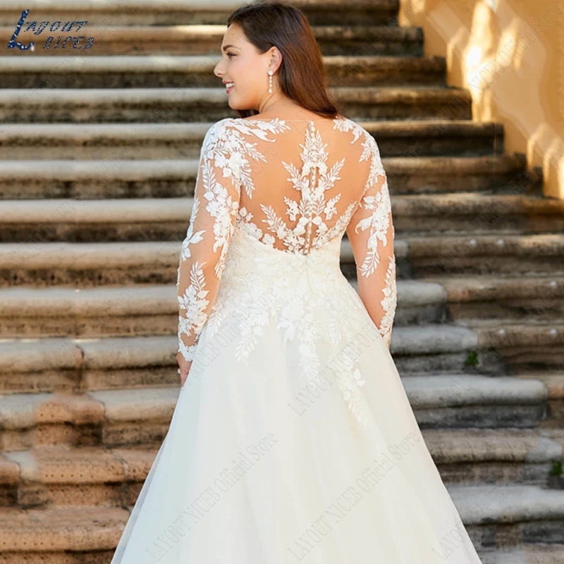 LAYOUT NICEB abito da sposa Plus Size donna maniche lunghe Illusion Back A Line abiti da sposa Appliques di pizzo Vestido De Casamento Abito da sposa Plus Size Donna Maniche Lunghe  Illusione posteriore Una linea di ab