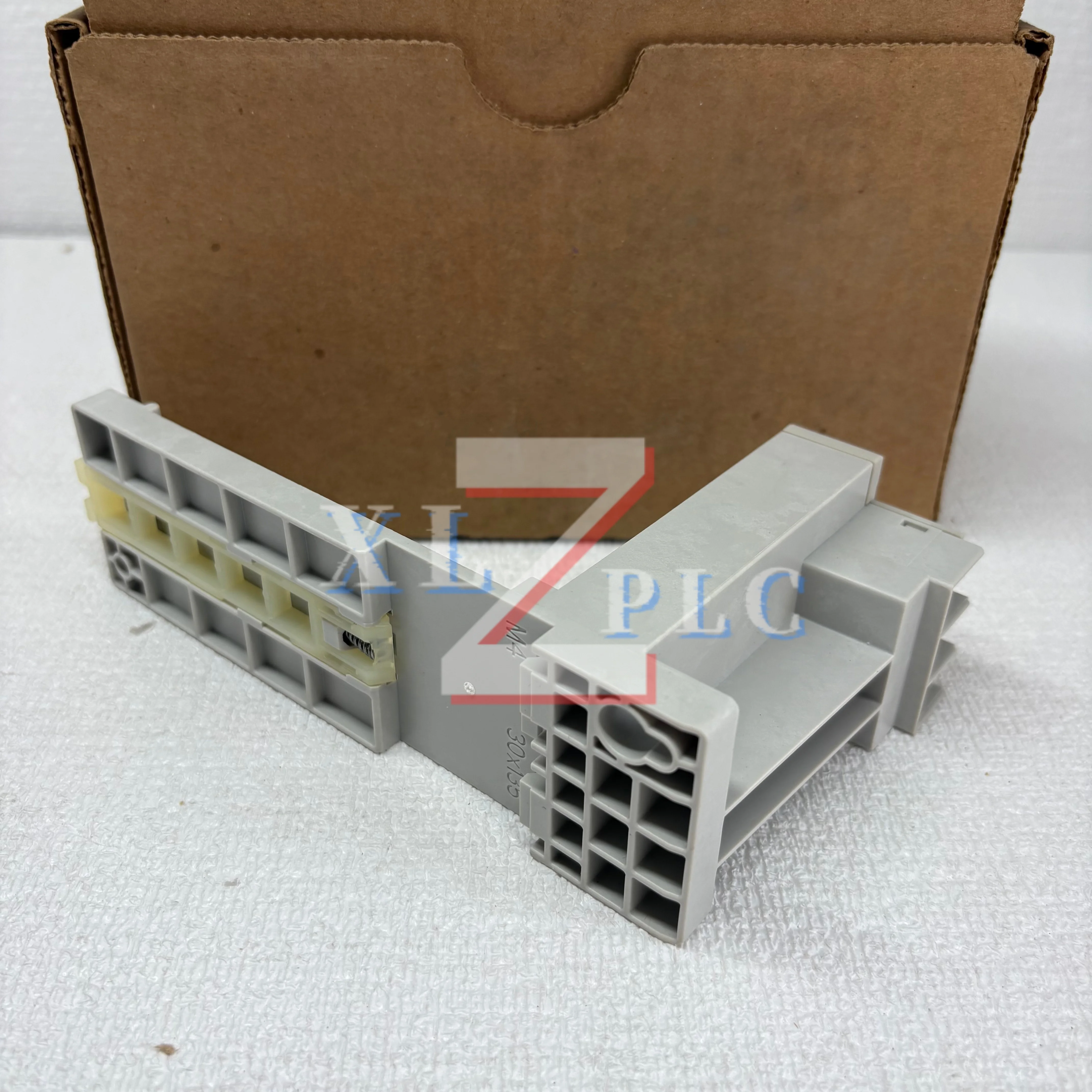 

193-ECPM1 overload relay panel adapter 100%new