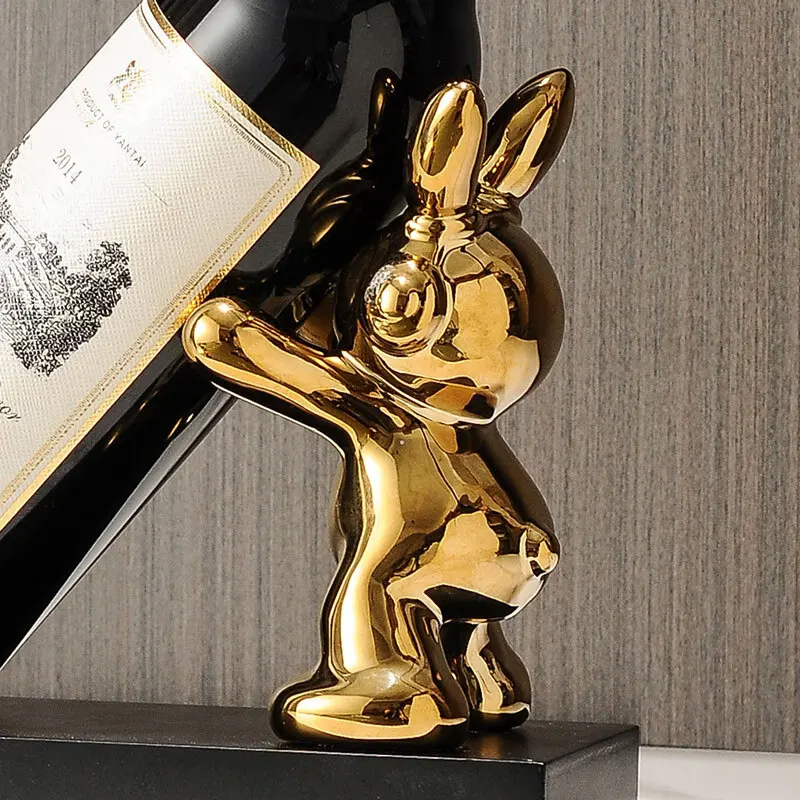 Decorations, creative ornaments, modern wine cabinets, home living room, light luxury, gold push wine rabbit wine rack.