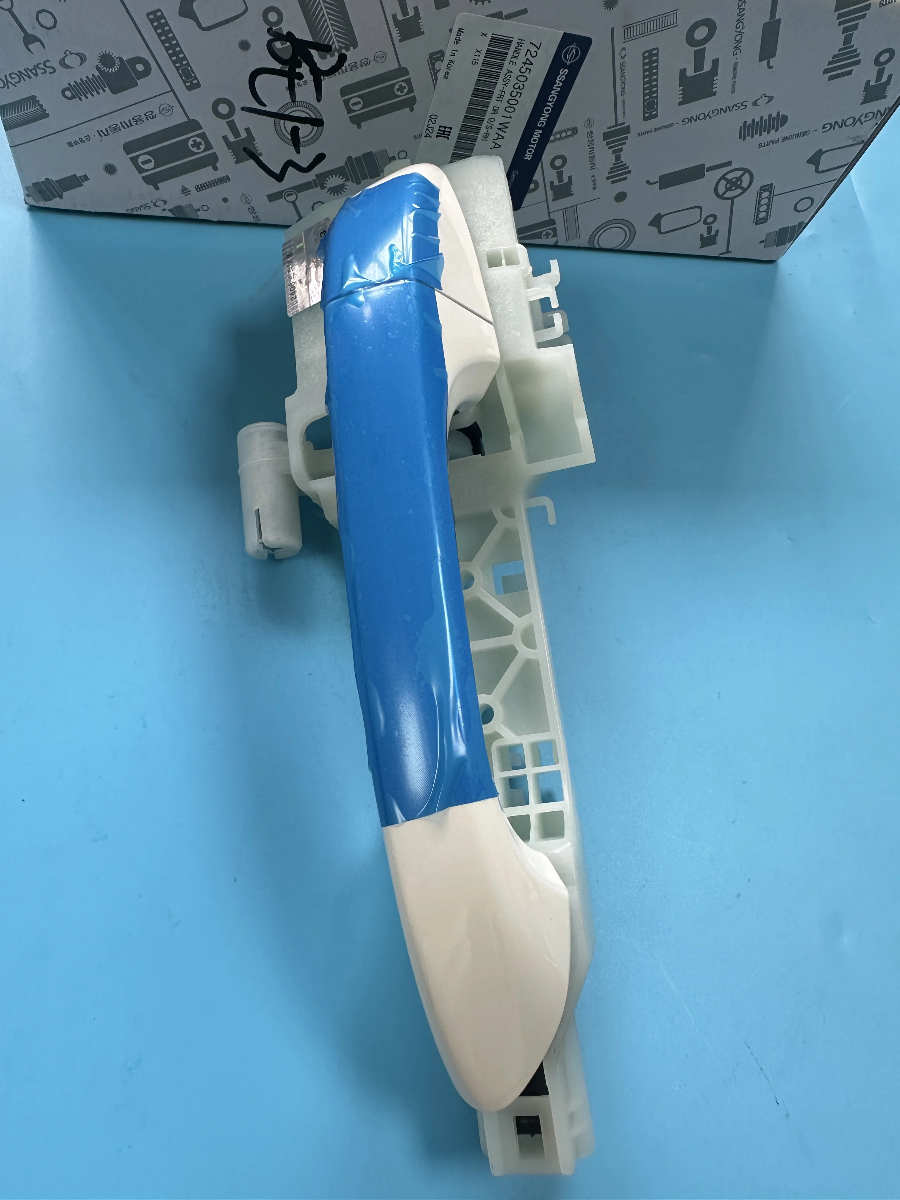 

Оригинальная правая передняя дверь/боковая ручка в сборе RH 7245035001WAA для Ssangyong Tivoli/XLV