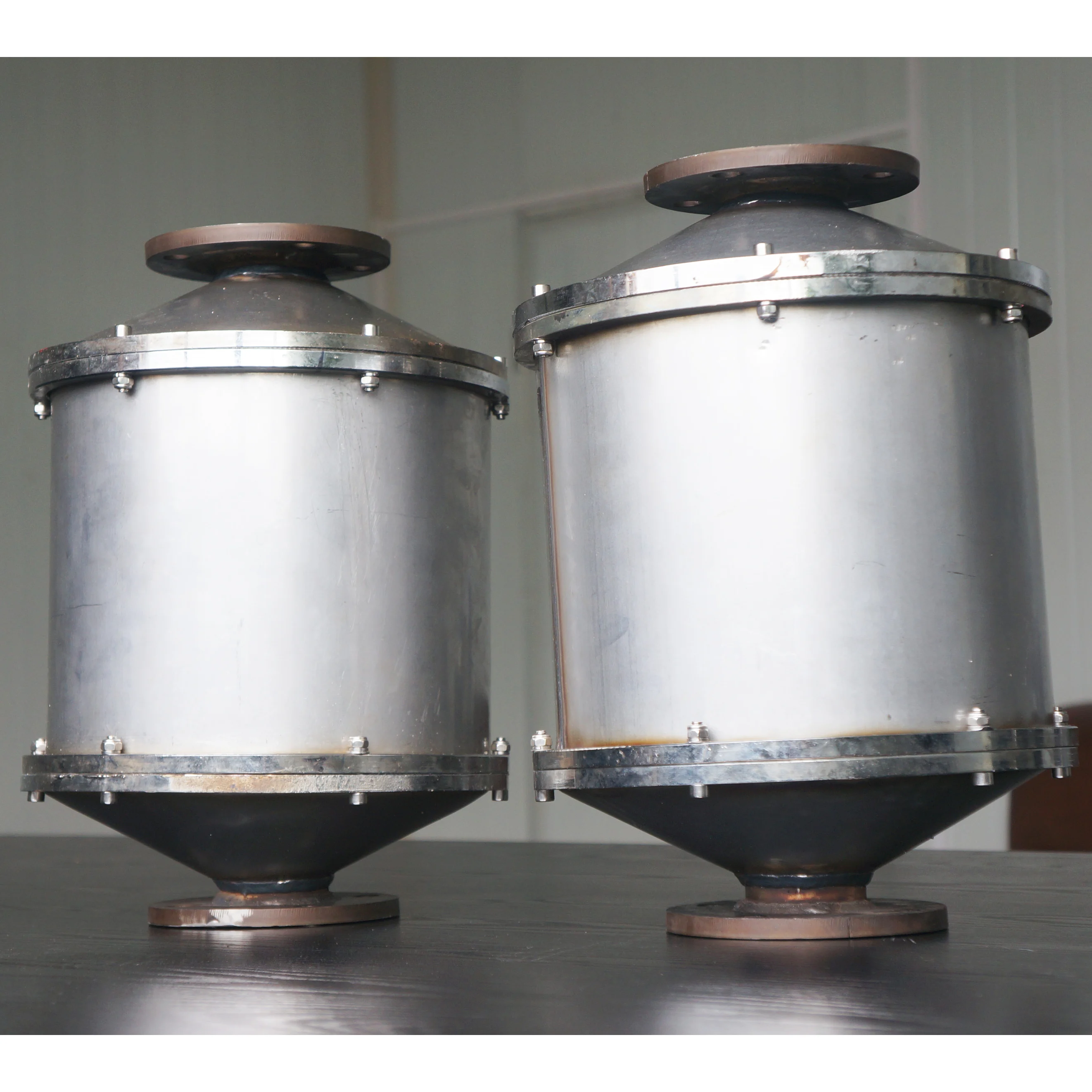 

Universal Diesel Oxidation Catalyst Catalytic Converter for diesel Engines.