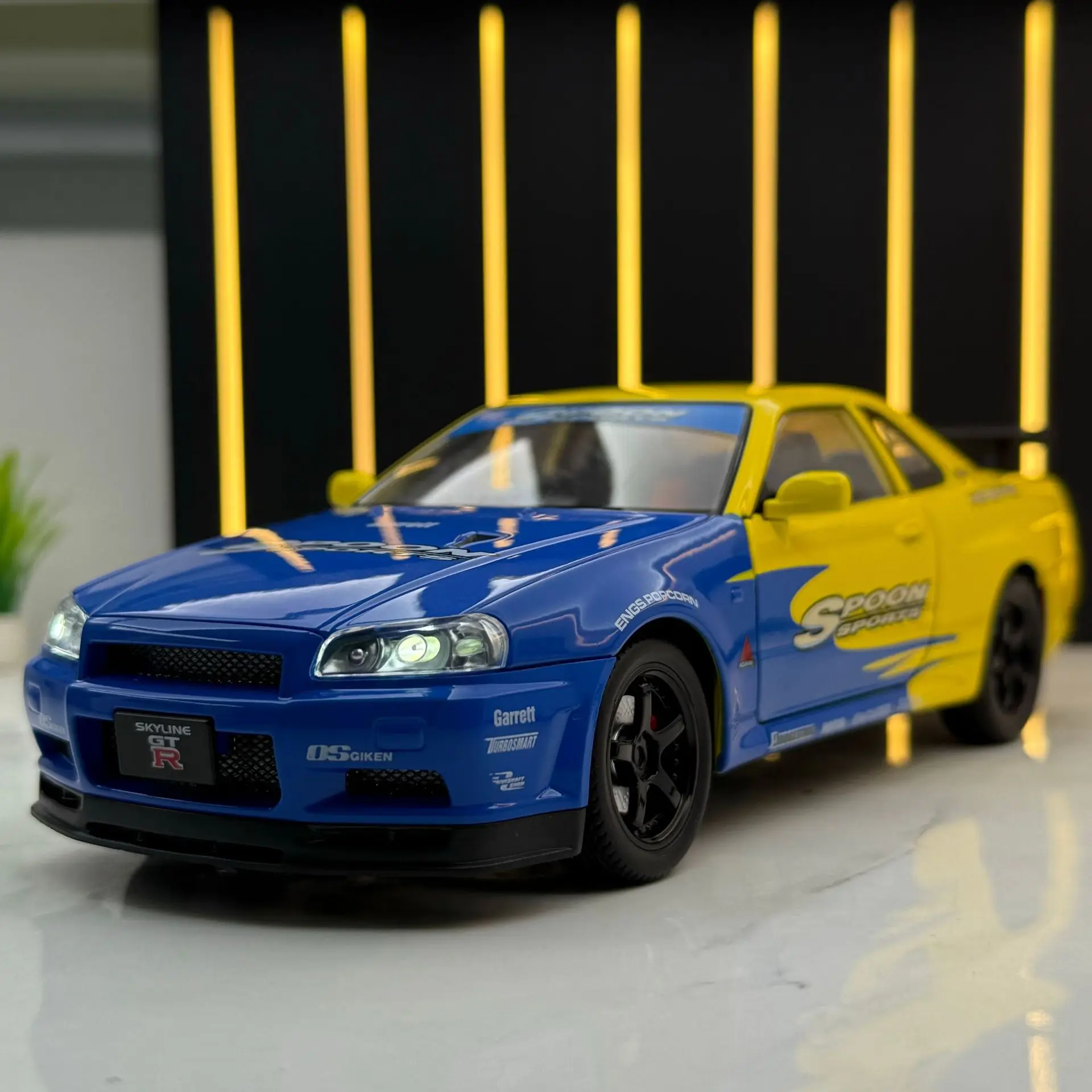 1:24 Nissan Skyline GTR R34 Alloy Track Sports Car Model Diecast Metal Racing Car Vehicles Model Sound Light Kids Toys Gift