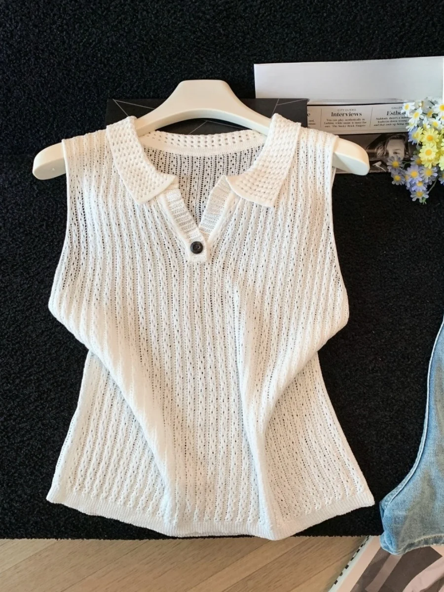 

White Thin Sleeveless Knitted Neck Vest Women's Summer Slim Fit Short Style V-Neck Tank Top Fashionable Casual Wear