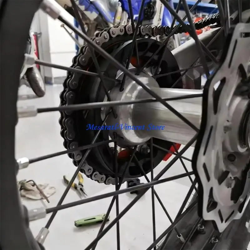 A70F Einfach zu installierender Radkettenschutz, Allwetterschutz für Motorradfahren – Detail 10