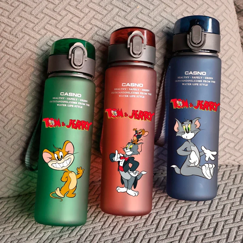 560ML Tom and Jerry Outdoor Sports Travel Water Bottle Cartoon Large Capacity Portable Water Cup Children's Festival Gift