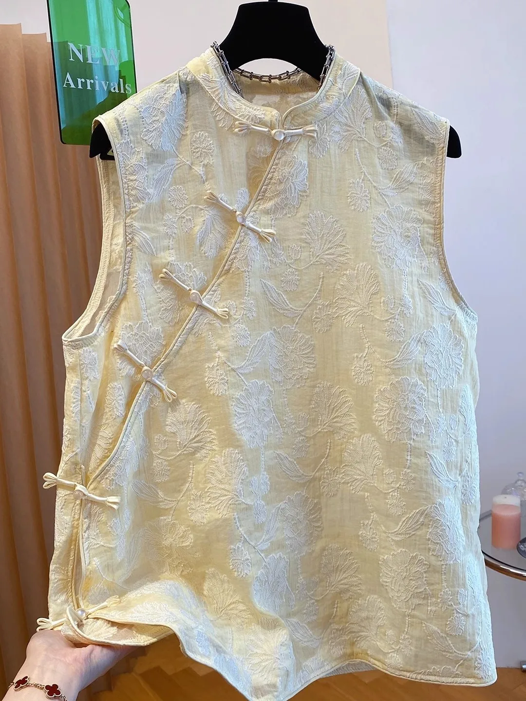 

New Chinese Sle National Trend Improved Svel Top plus Size Women's Faion 2025 New High Stitching Embroide...