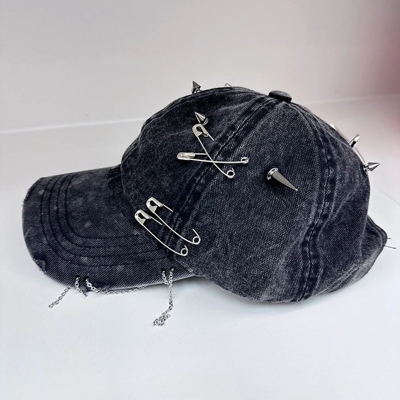 Y2K Vintage Punk Chain Rivet Design Baseballkappe Four Seasons Trend Streetwear Personalisierte Hip-Hop-Hüte für Männer und Frauen – Detail 4