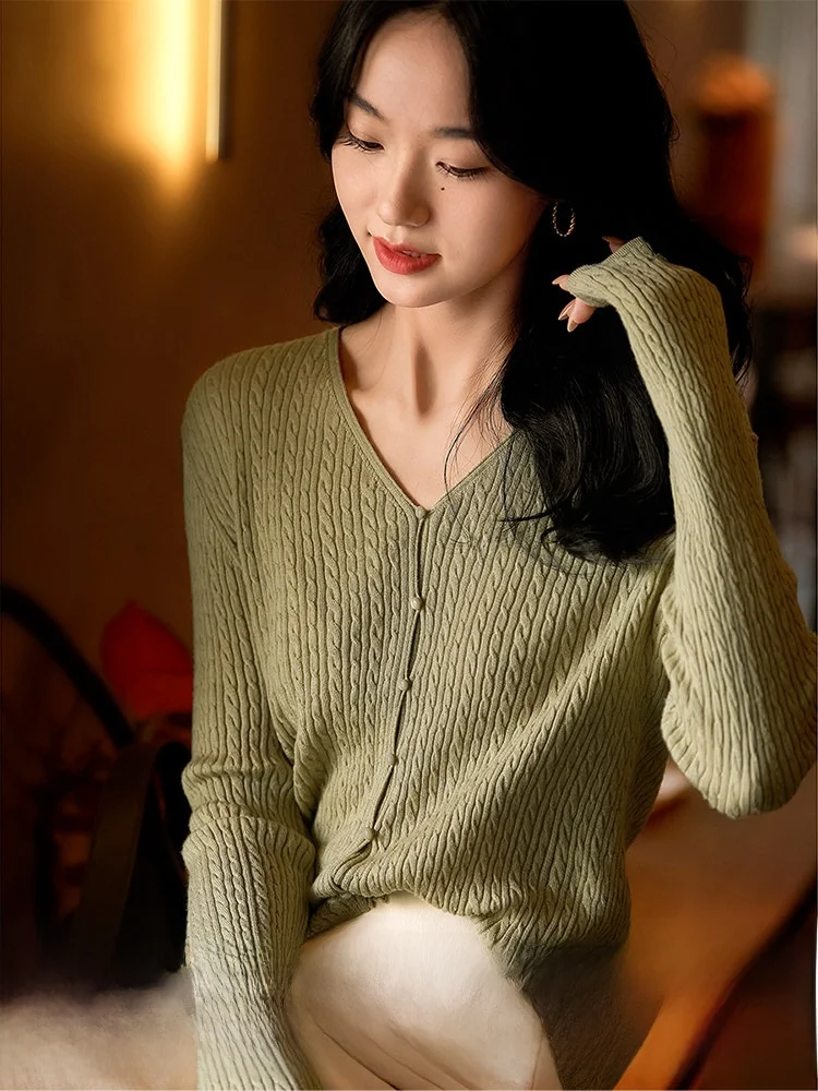 

XiaoHanGe Velvet Whisper Cashmere Wool Silk Knitted V-neck Slim-fit Commute Elegant Open Cardigan Soft Long Sleeve Women's Kn...