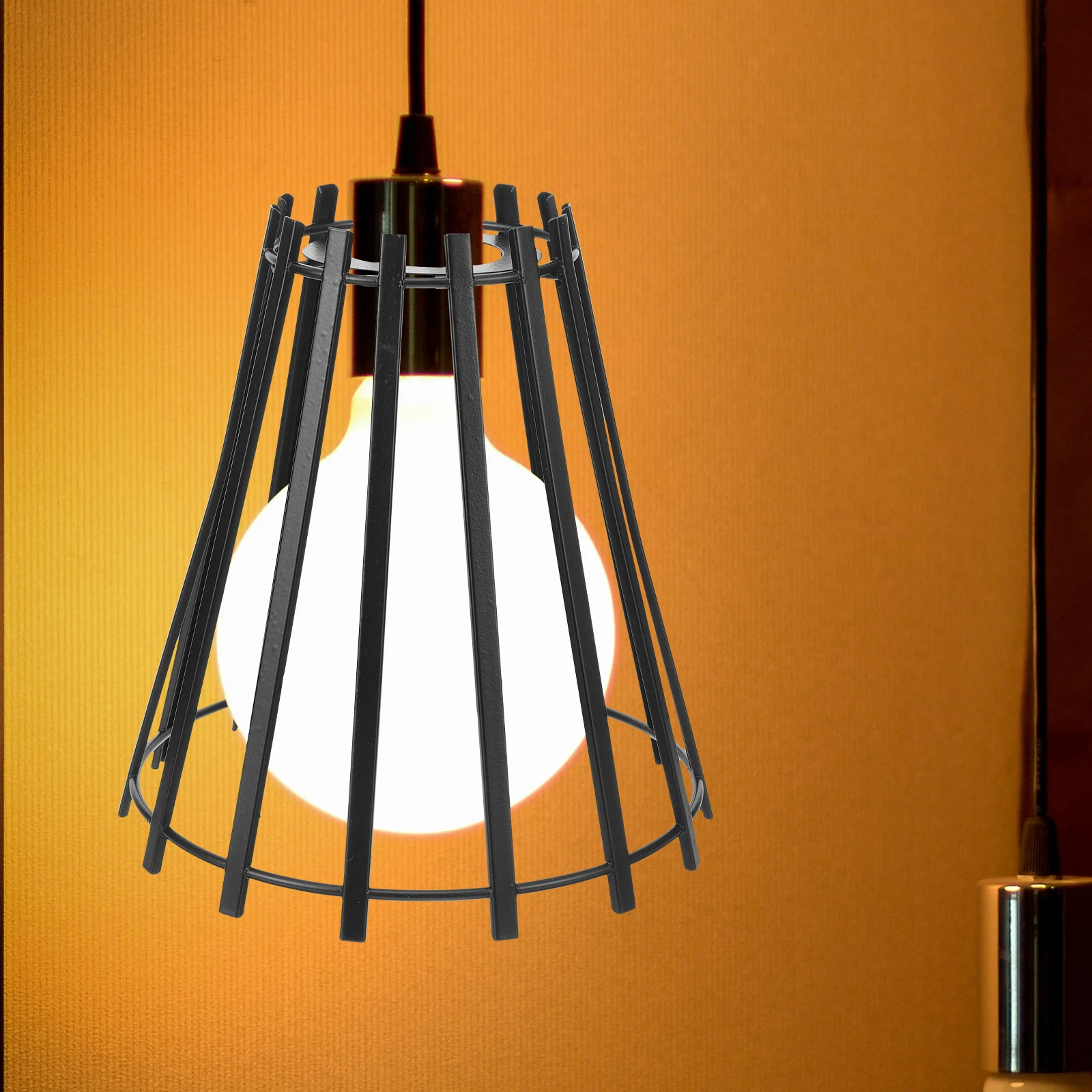 

Stylish Iron Pendant Light Shade Geometric Design Elegant Light Bulb Cover Ceiling Lamp Shade Decoration