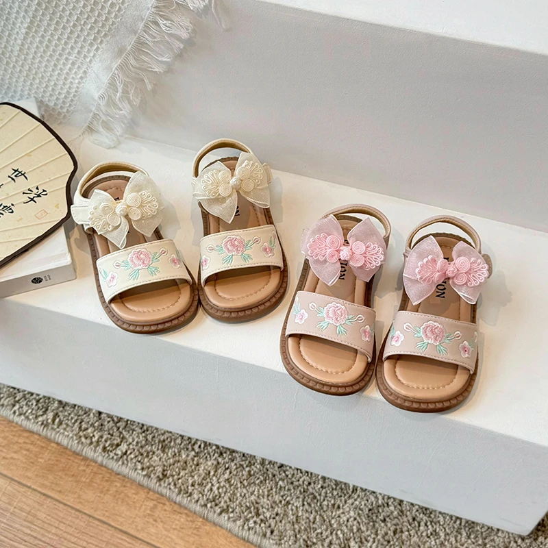 Girl Princess Sandals Chinese Style Bow Embroidered Girl Shoes Soft Flat Heel New Fashion Children Beach Sandals Size：23-34