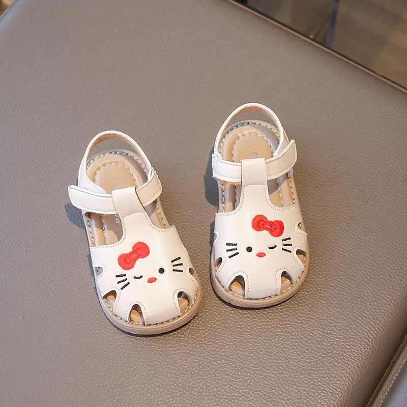 

Sanrio Hello Kitty Girl Sandal Kawaii kids Princess Shoes Flat Shoes Cartoon Beach Shoes Anime Soft Sole Shoes Breathable Gift