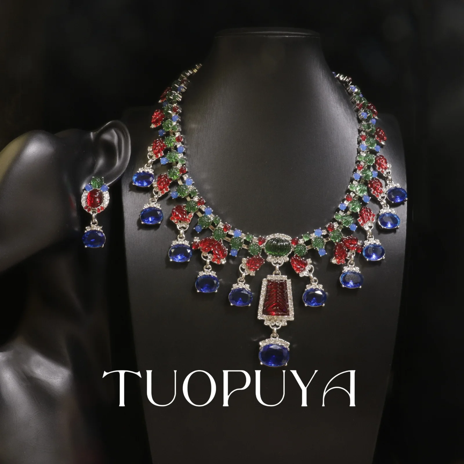 

Европейская и американская мода, инкрустированные стразами, разноцветное ожерелье, серьги-гвоздики, зажимы для ушей, легкий роскошный комплект украшений для женщин