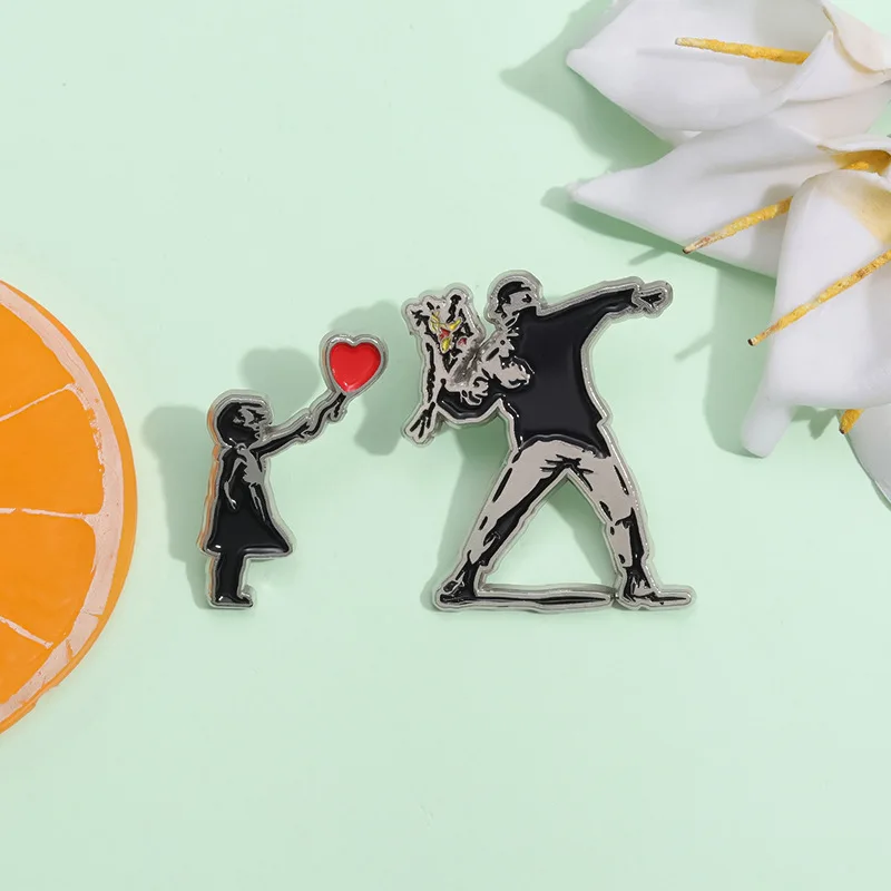 الكلاسيكية بانكسي الفن جمع المينا دبوس زهرة قاذف الصبي الأحمر بالون فتاة بروش شارة التلبيب الديكور مجوهرات هدايا