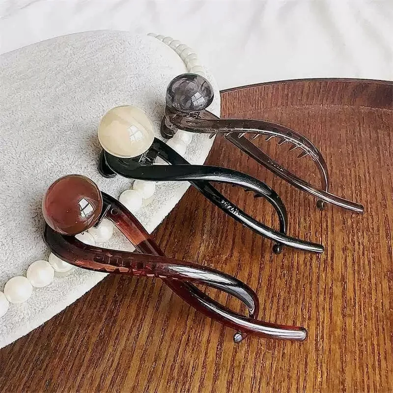 Elegant  Korean S Twist Hair Clips for Women Back Hairpins for Girls Hair Accessories Vintage Barrettes Ponytail Clip Headdress