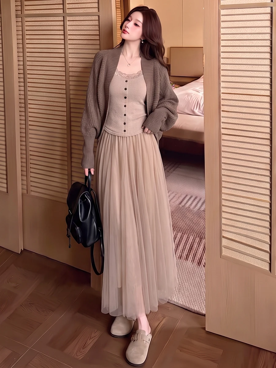 Korean Style Sexy Soft Knitted Sweater Long Lace Vest Mesh Slimming Skirt Set Fashionable Casual Wear for Young Women
