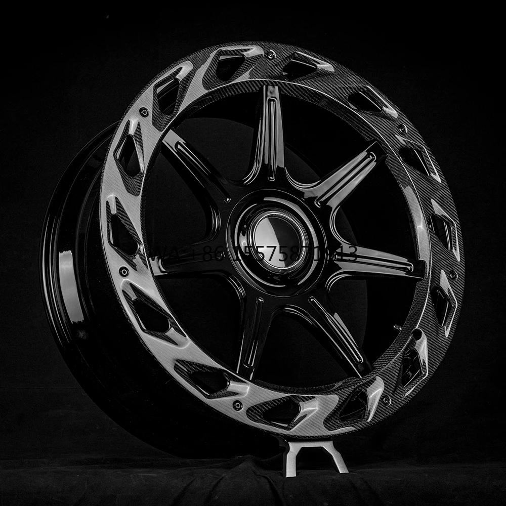 

Оптовая продажа с завода: Новые кованые диски из алюминиевого сплава 16-26 дюймов, хромированные, с карбоновым волокном, для внедорожников, с кольцом Bead Lock