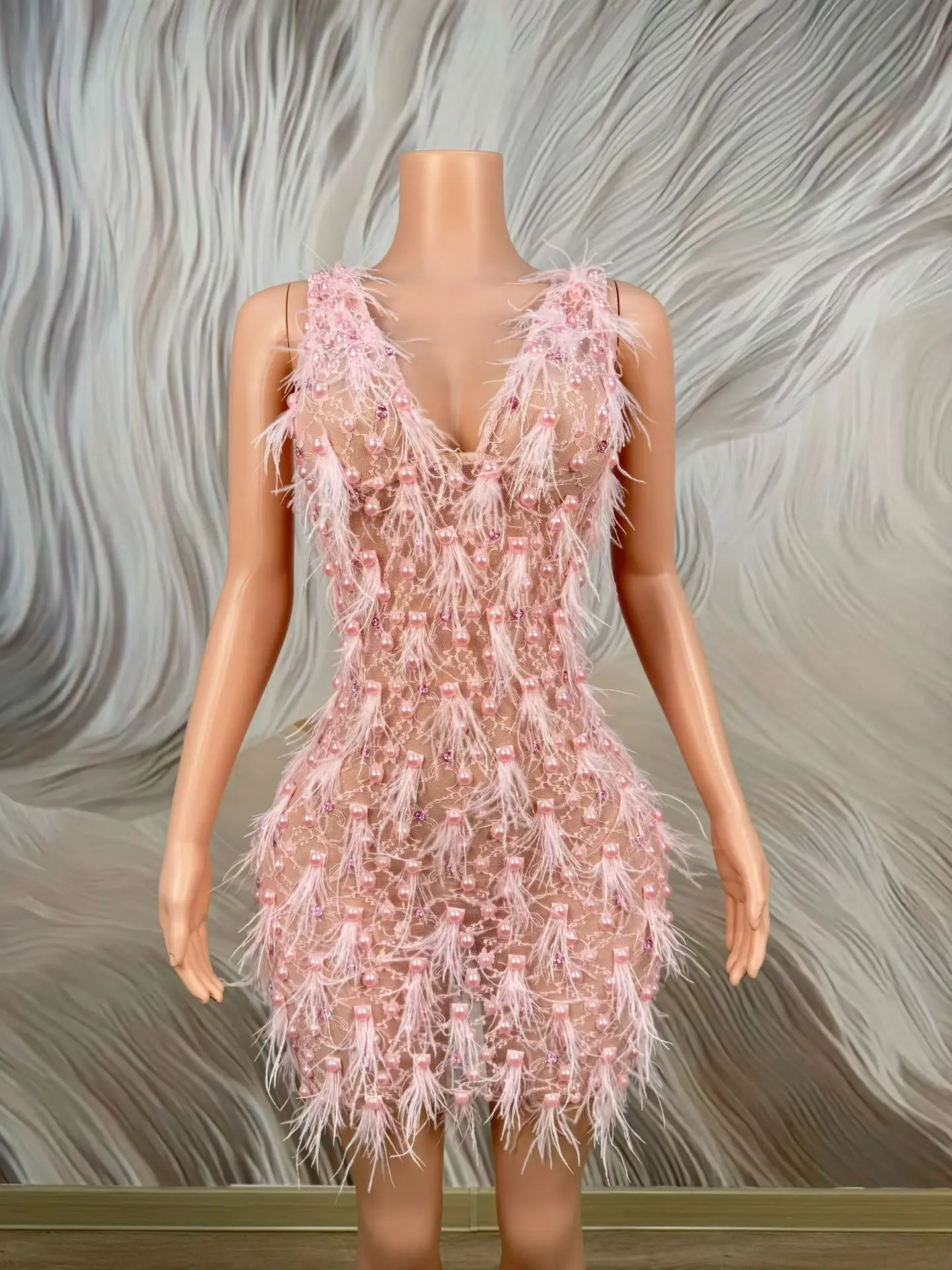 

Liuxu Sexy V-neck Plush Strap Skirt Cute Girl Pink Perspective Mesh Princess Dress Wedding Birthday Cocktail Prom Gowns