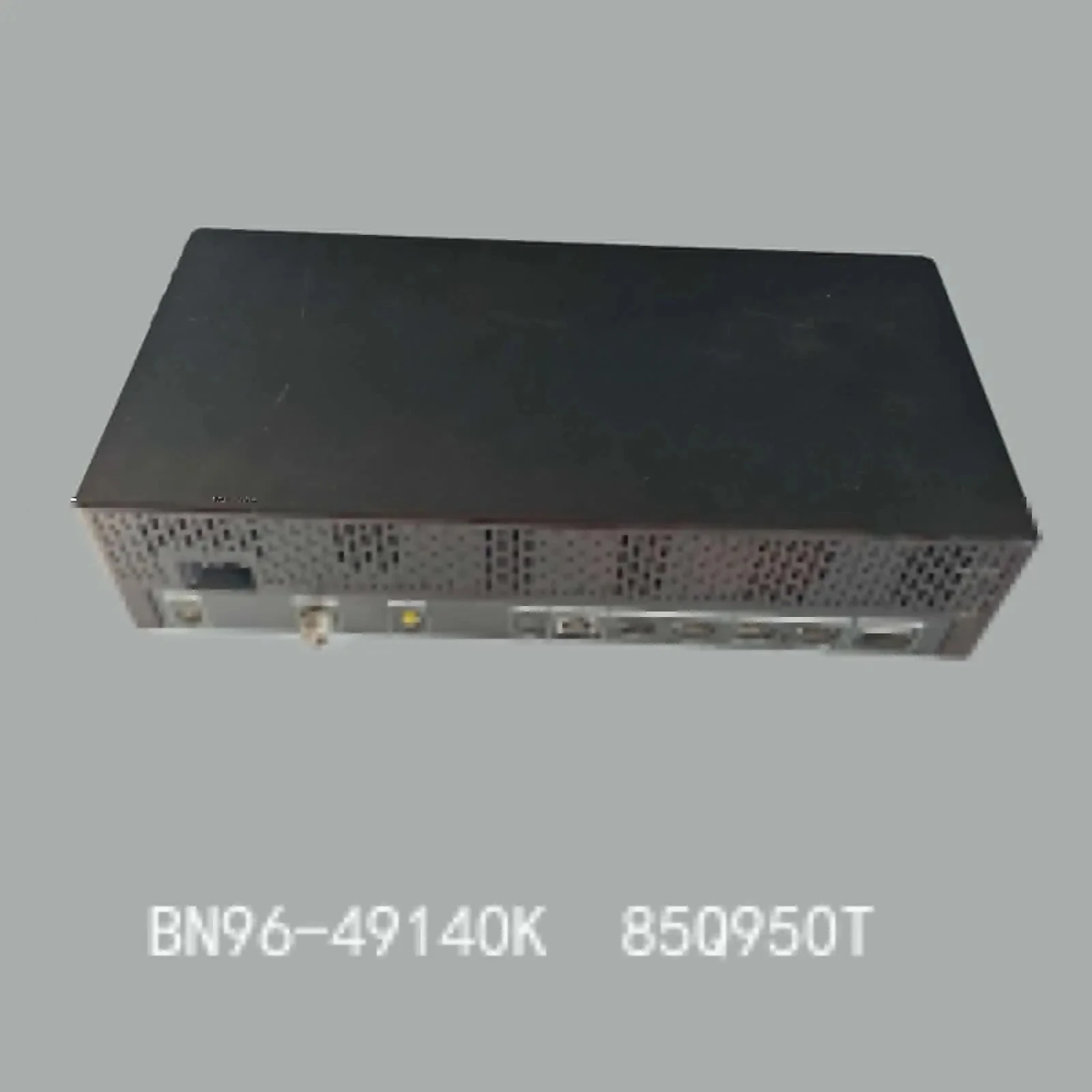 

SOC1008T BN96-49140K BN44-01043A для Samsung One Connect Box предназначена для QN85Q950TSFXZA QE85Q950TSUXRU QA85Q950TSWXXY