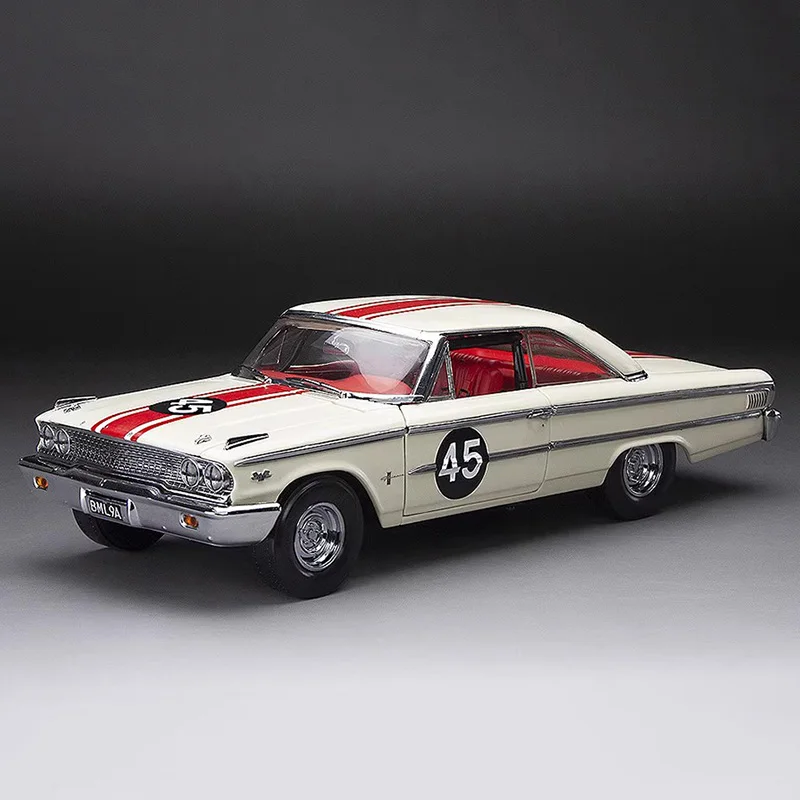 SunStar 1/18 para coleção e ornamento de modelo de carro em liga 1963 Galaxy 500