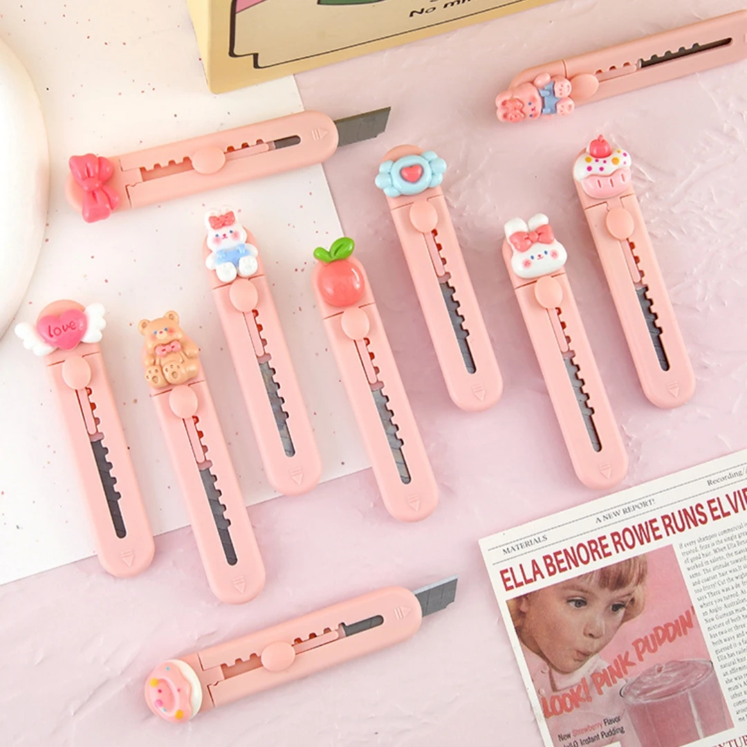 لطيف الكرتون الأرنب الفن سكّين متعدّد الاستخدامات صندوق جيب صغير سكين الة قطع الورق الحرفية التفاف إعادة الملء شفرة القرطاسية القاطع #4