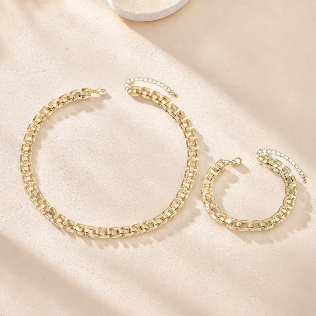 Women's Exquisite Strap Chain Necklace Bracelet Set