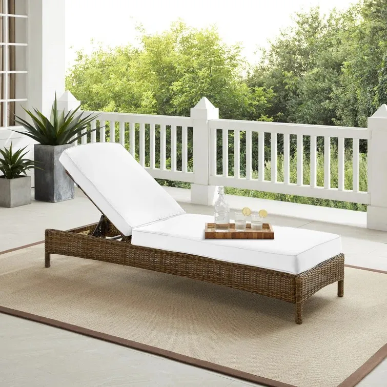 Modern Durable UV Resistant Eco-Friendly Rattan Outdoor Lounge Chair For Patio Garden Balcony Swimming Pool & Sun Seaside Use