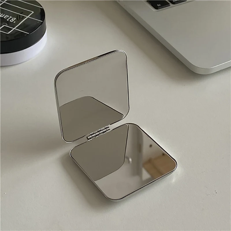 مرآة تجميل مدمجة مكبرة ، مرآة مكياج جيب 2-الوجهين ، مرآة مكياج للسفر المحمولة لحقيبة اليد ، الفولاذ المقاوم للصدأ