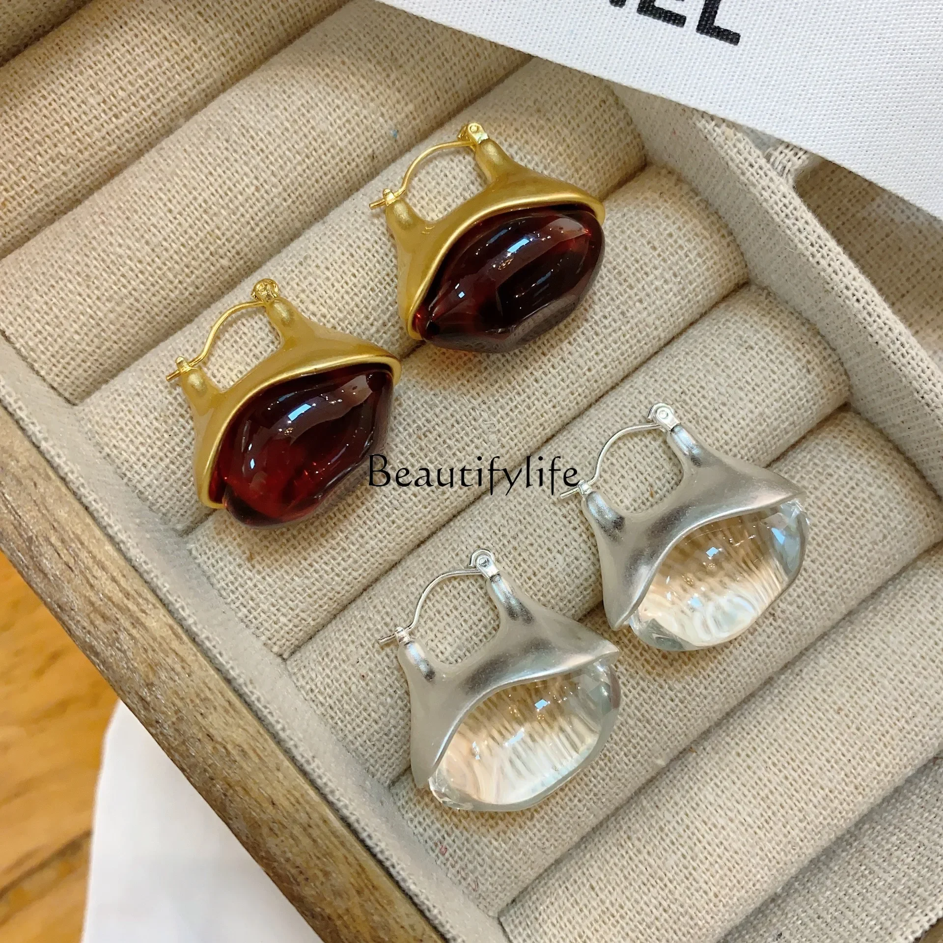 

French retro transparent glazed ear buckle niche premium matte metal earrings