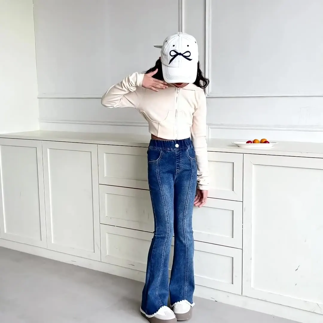 New Girls Boot Cut Tassel Jeans with Lace For Spring Elegant Children Slim Fit Kids Fringed Jeans Pants Teenage Denim Trousers