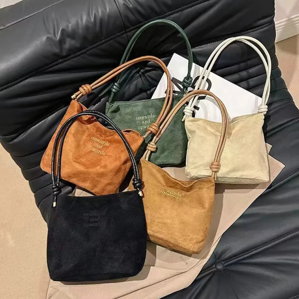 

Large Capacity Women's Handbag with Letter Pattern Magnetic Buckle Velvet PU Underarm Bag Retro Korean Luxury Style